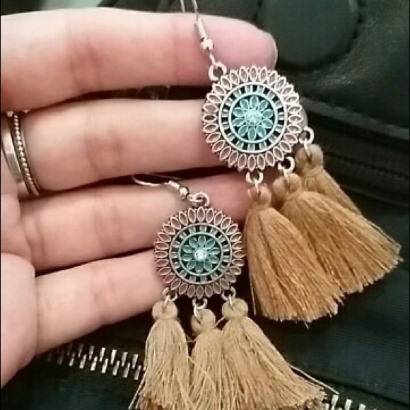 Tassel Earrings - Picture 2 of 3